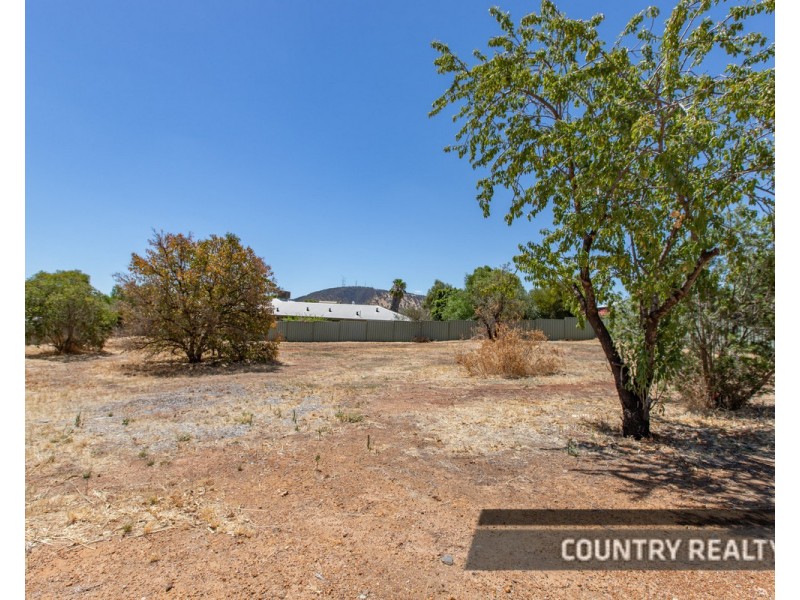 3 Bouverie Road, York WA 6302