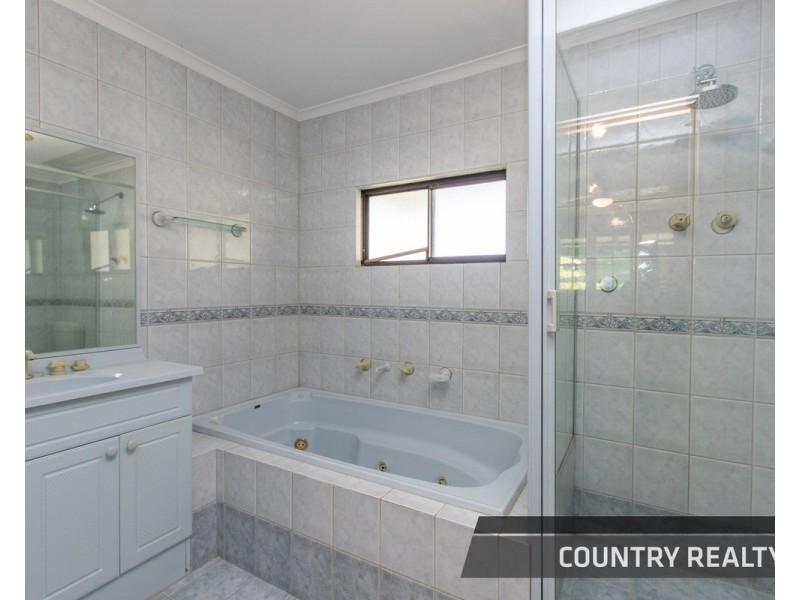 79 Horseshoe Road, Toodyay WA 6566