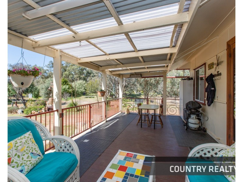 106 Leeder Road, Northam WA 6401