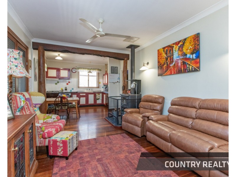 106 Leeder Road, Northam WA 6401