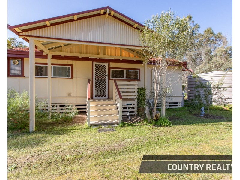 106 Leeder Road, Northam WA 6401