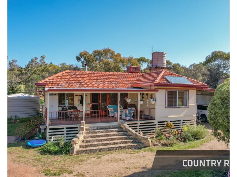 106 Leeder Road, Northam WA 6401