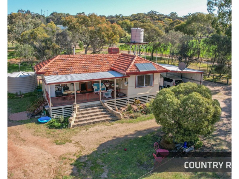 106 Leeder Road, Northam WA 6401