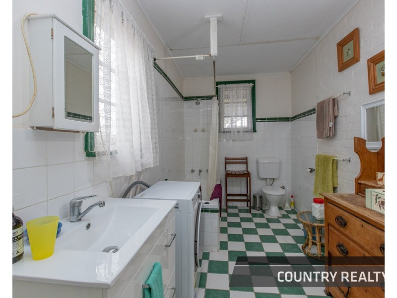 210 Wellington Street, Northam WA 6401