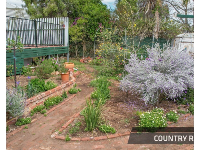 210 Wellington Street, Northam WA 6401