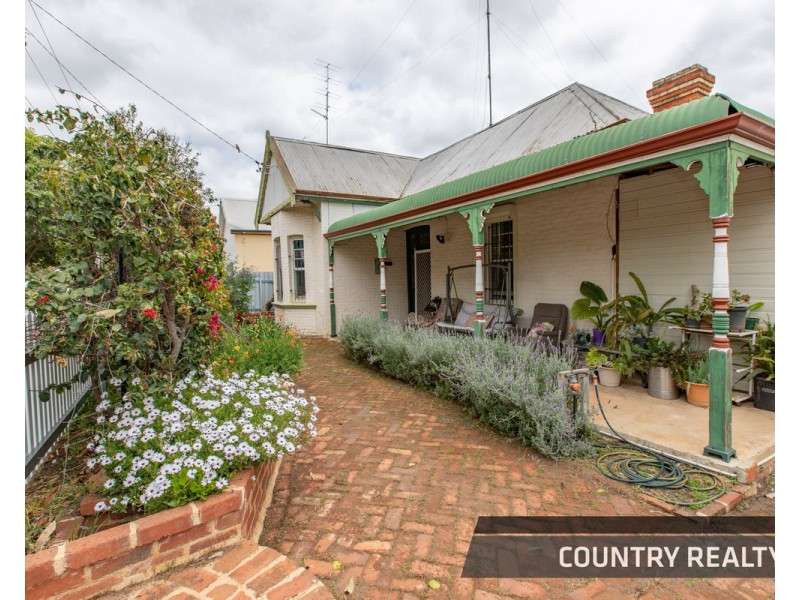 210 Wellington Street, Northam WA 6401