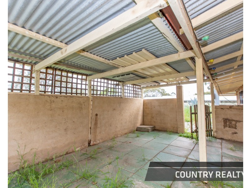 19 Radnor Road, York WA 6302