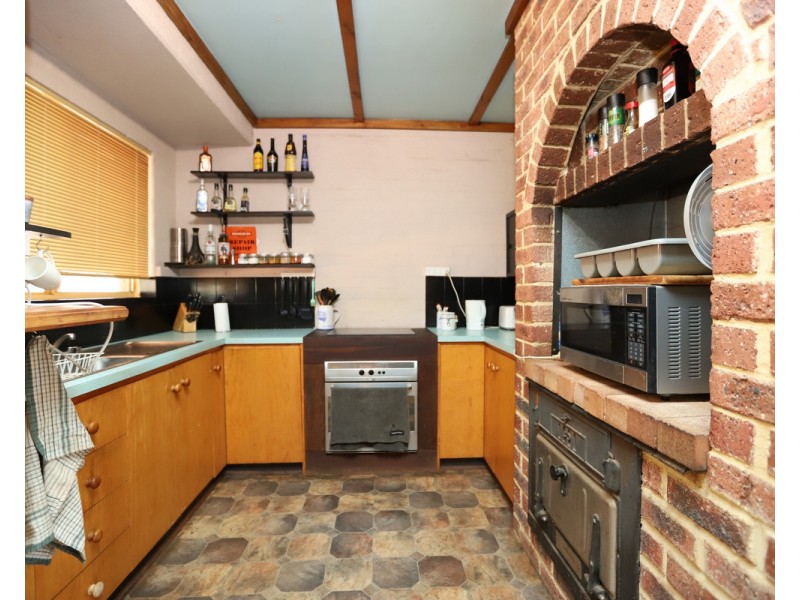 14 Ferguson Road, Toodyay WA 6566