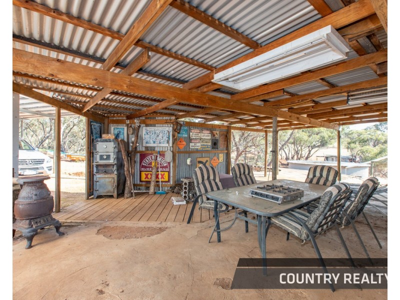 14 Ferguson Road, Toodyay WA 6566
