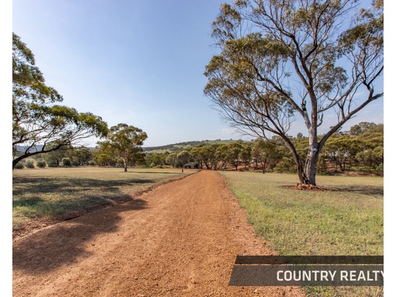 14 Ferguson Road, Toodyay WA 6566