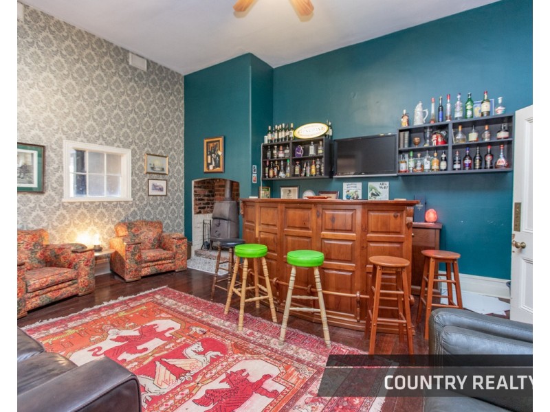 127 Mount Road, Toodyay WA 6566