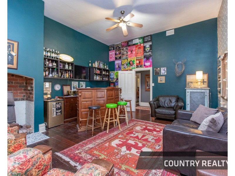 127 Mount Road, Toodyay WA 6566