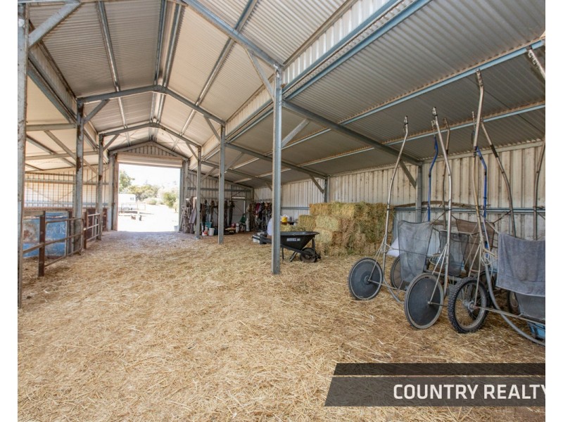 51 Suburban Road, Northam WA 6401