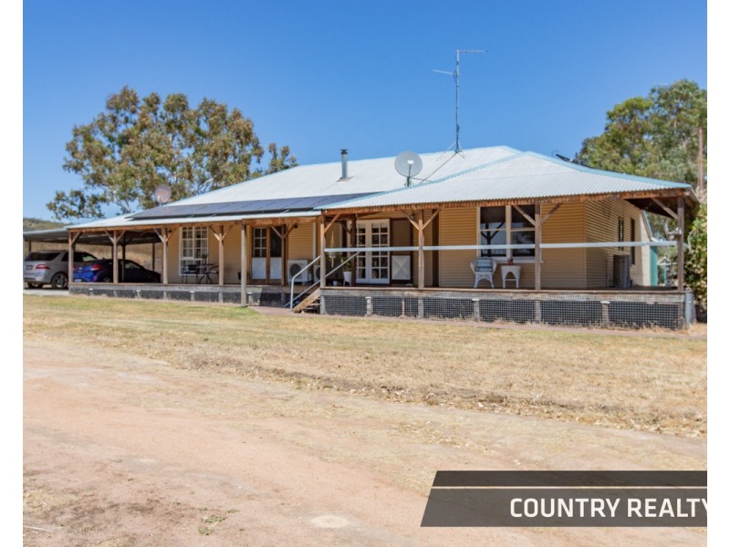 8 Leeder Road, Mokine, Northam WA 6401