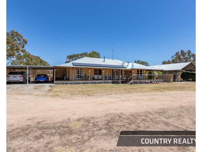 8 Leeder Road, Mokine, Northam WA 6401