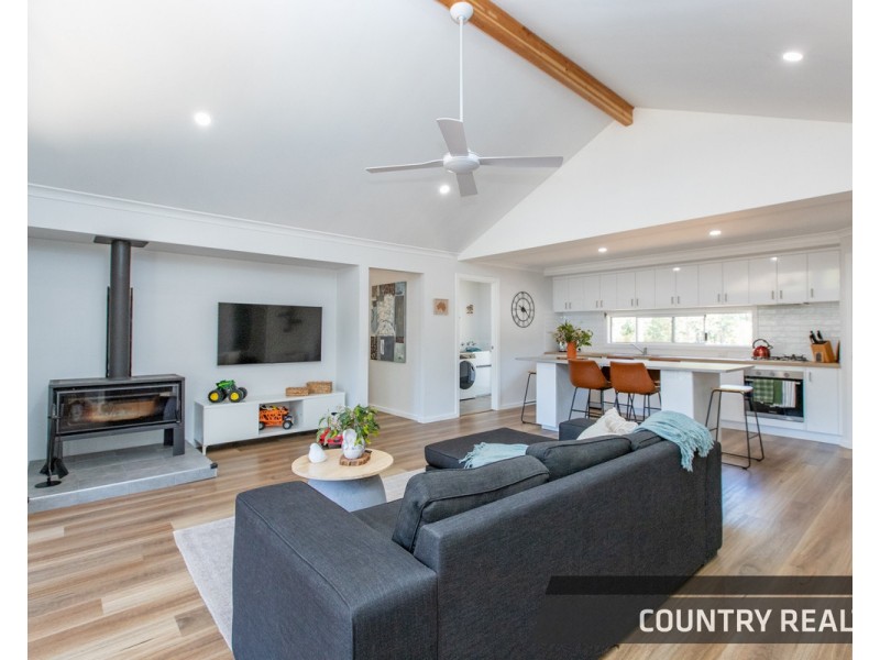 74 White Gum Ridge, Toodyay WA 6566