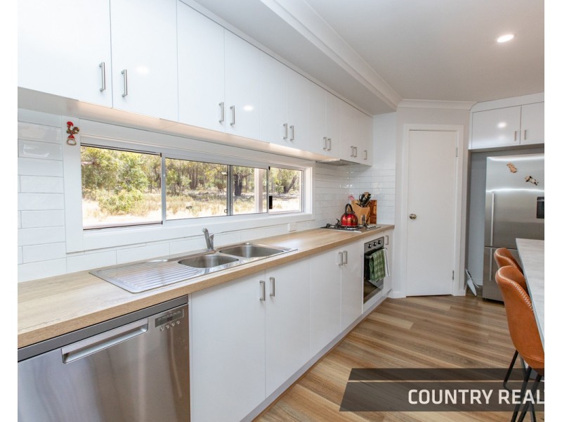 74 White Gum Ridge, Toodyay WA 6566