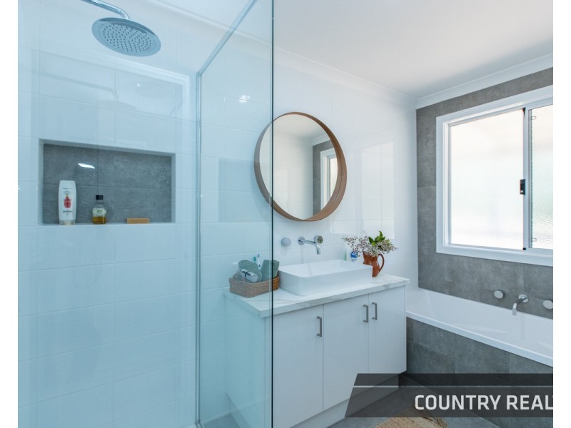 74 White Gum Ridge, Toodyay WA 6566