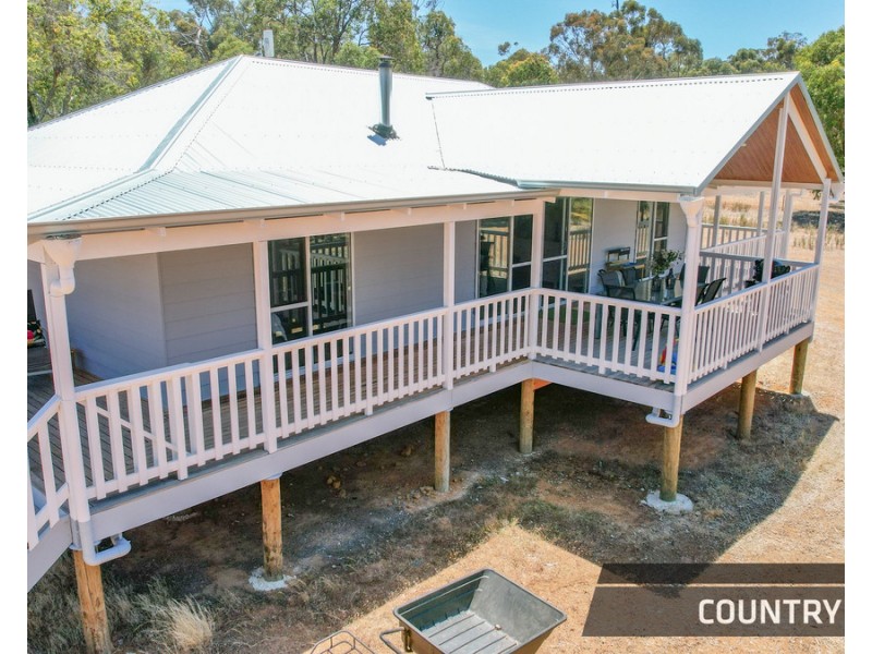 74 White Gum Ridge, Toodyay WA 6566