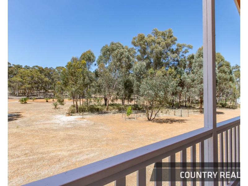 74 White Gum Ridge, Toodyay WA 6566