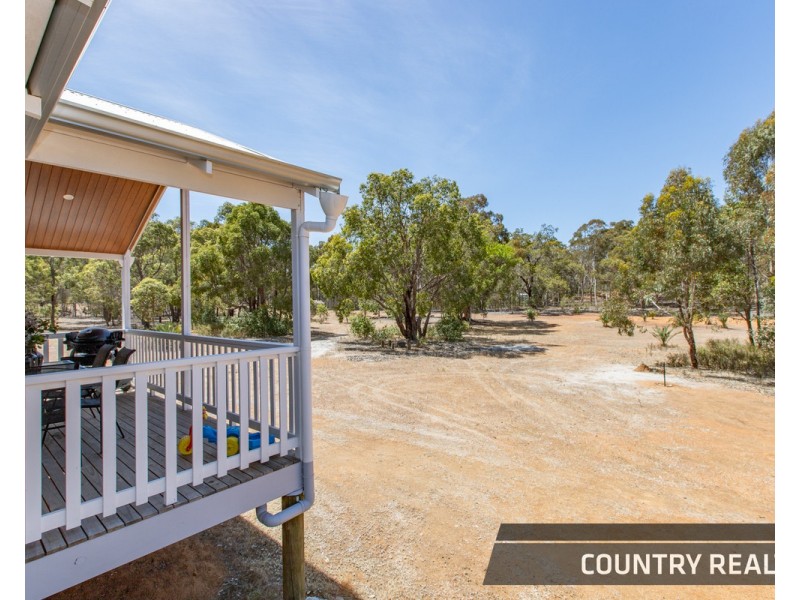 74 White Gum Ridge, Toodyay WA 6566