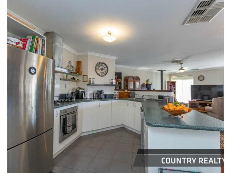 203 Duke Street West,, Northam WA 6401