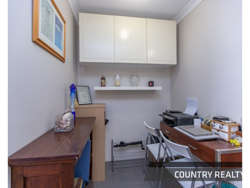 203 Duke Street West,, Northam WA 6401