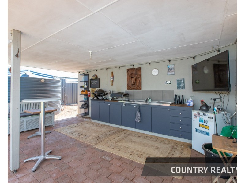 203 Duke Street West,, Northam WA 6401