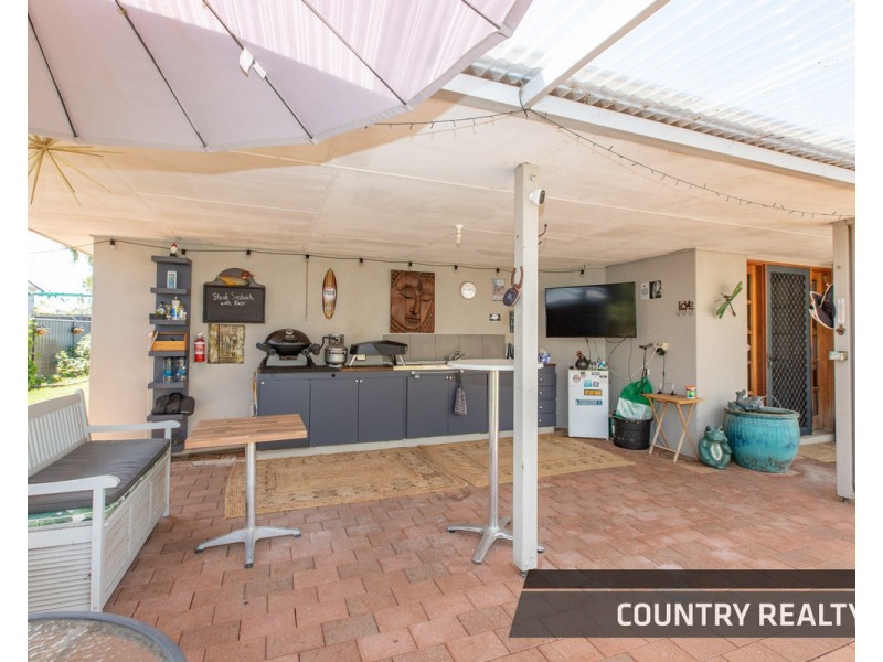 203 Duke Street West,, Northam WA 6401