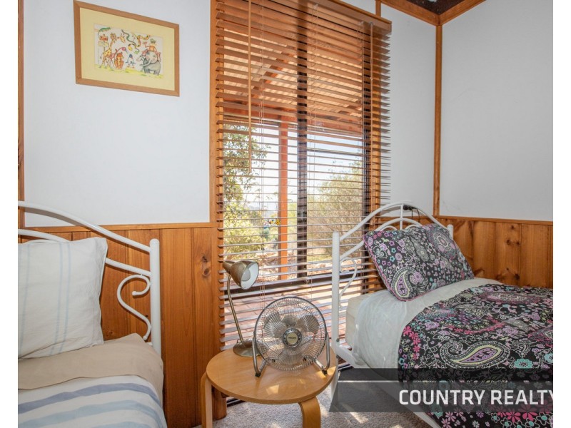 45 Adenanthus Road, Toodyay WA 6566