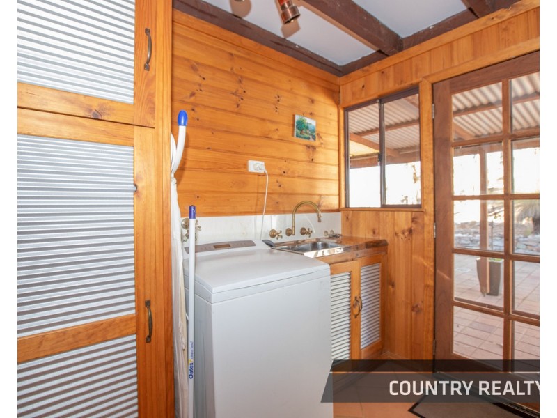 45 Adenanthus Road, Toodyay WA 6566