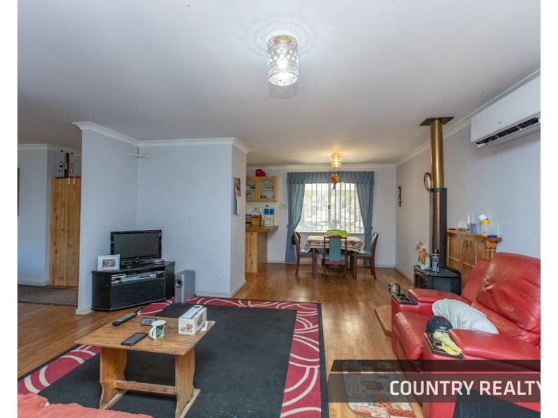 43 Red Gum Circle, Toodyay WA 6566