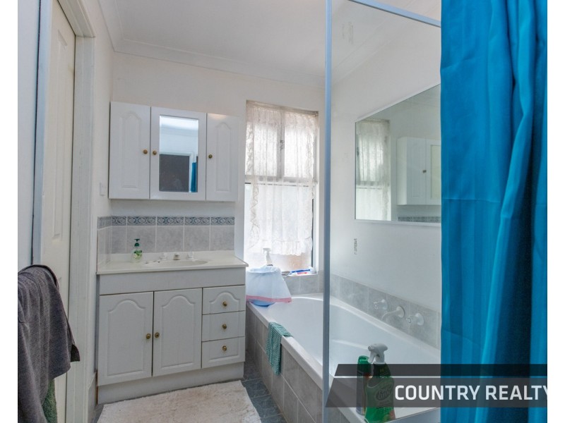 43 Red Gum Circle, Toodyay WA 6566