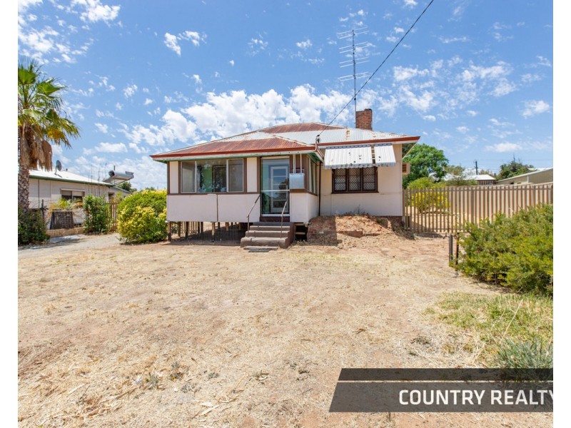 5 Withnell Street, Northam WA 6401