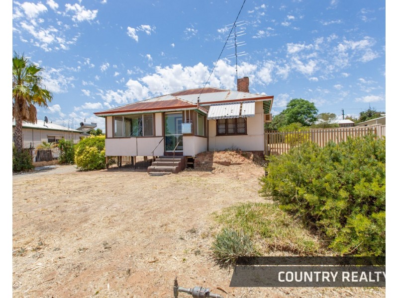 5 Withnell Street, Northam WA 6401