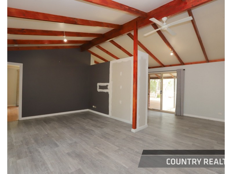 49 Hyde Drive, Wundowie WA 6560