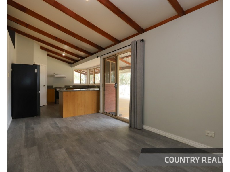 49 Hyde Drive, Wundowie WA 6560