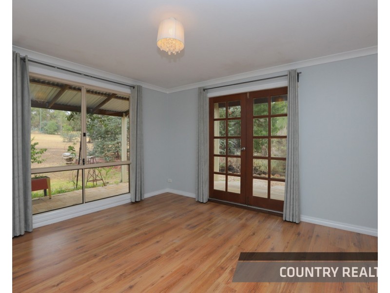 49 Hyde Drive, Wundowie WA 6560