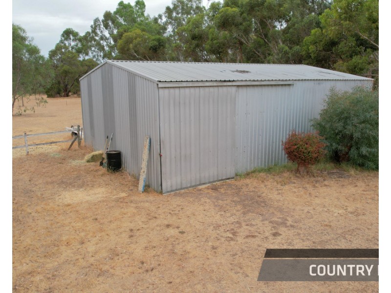 49 Hyde Drive, Wundowie WA 6560