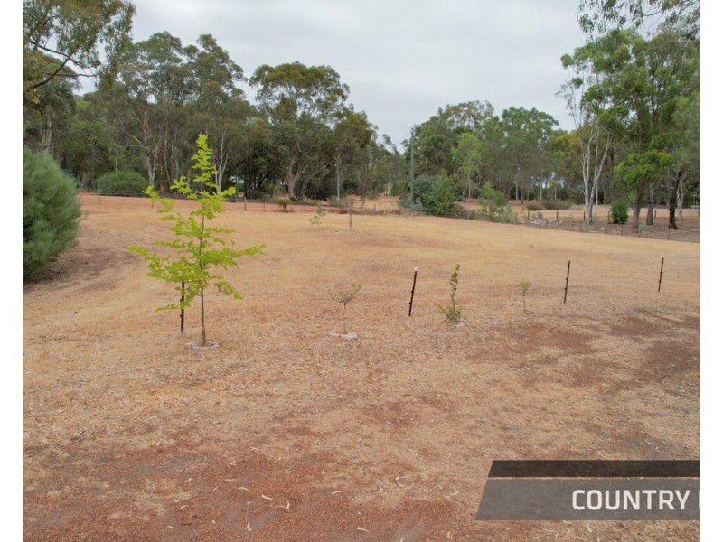 49 Hyde Drive, Wundowie WA 6560