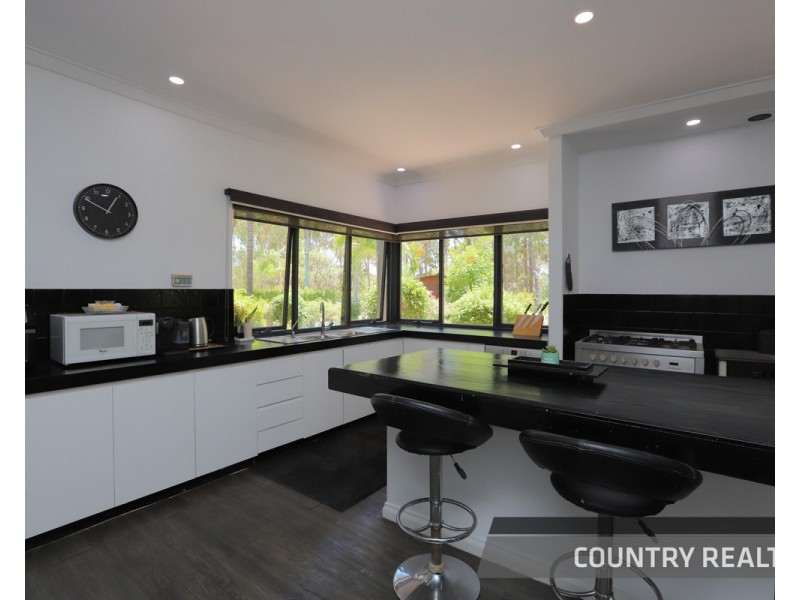 26 Hyde Drive, Wundowie WA 6560