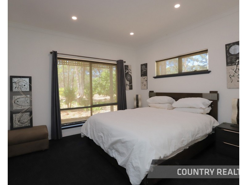 26 Hyde Drive, Wundowie WA 6560