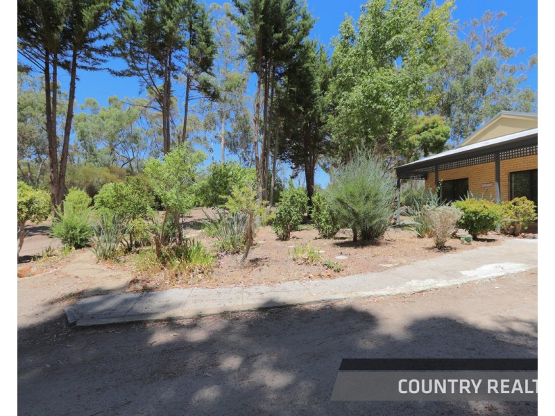 26 Hyde Drive, Wundowie WA 6560
