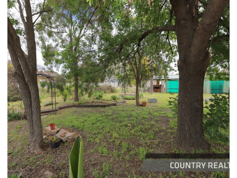 31 Georgiana Street, York WA 6302