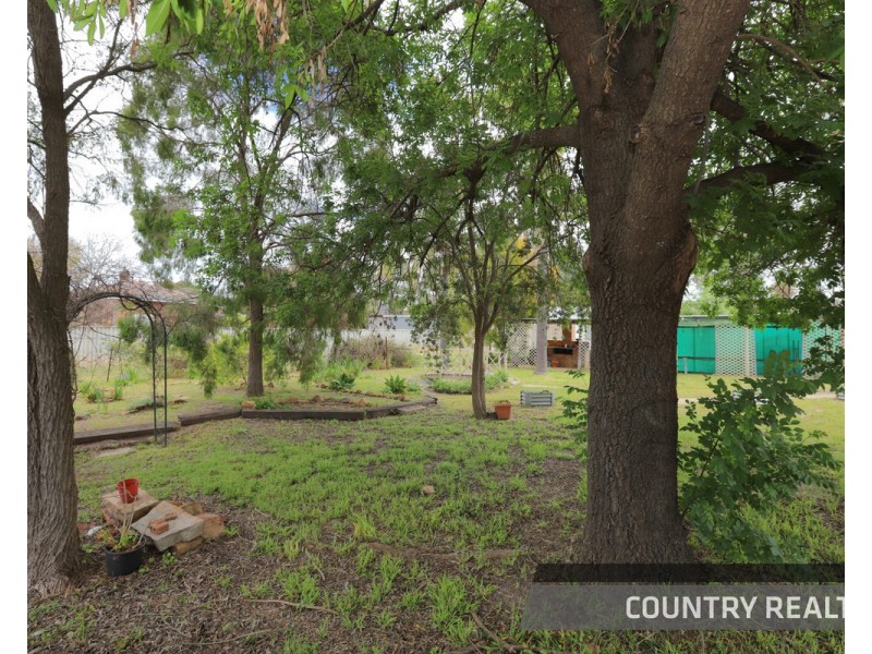 31 Georgiana Street, York WA 6302