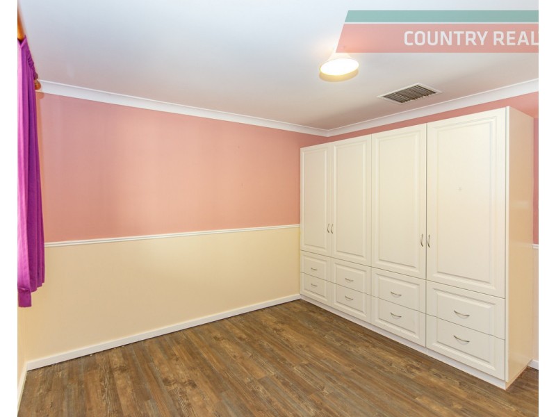 3 Cook Street, Northam WA 6401