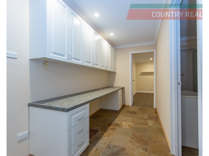 3 Cook Street, Northam WA 6401