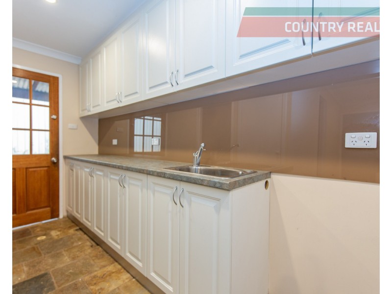 3 Cook Street, Northam WA 6401