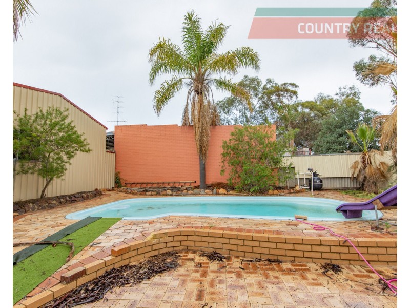 3 Cook Street, Northam WA 6401