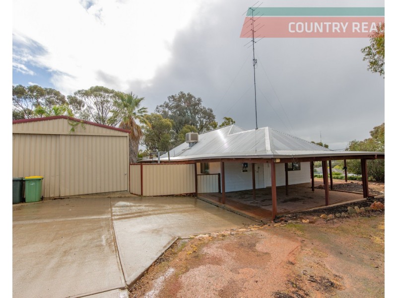 3 Cook Street, Northam WA 6401